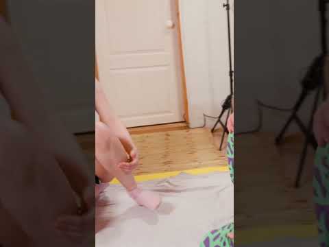 Deep foot stretching and chiropractic adjustments for Lisa #stretching
