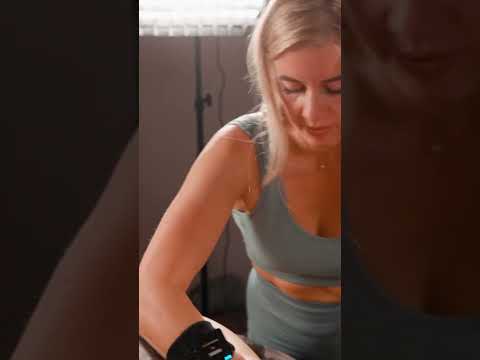 Incredible asmr foot massage for Lisa #footmassage