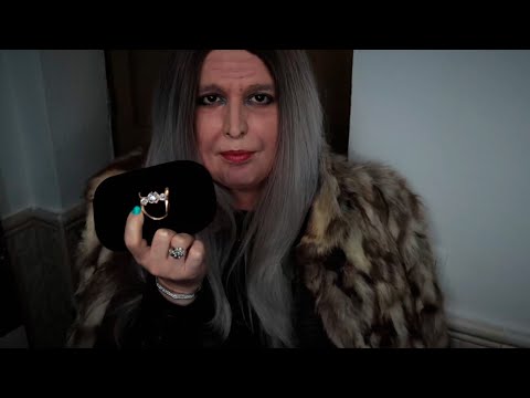 ASMR Roleplay Abuela millonaria 👵💰