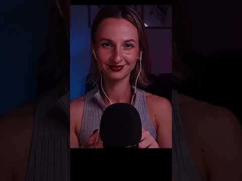 Mic Scratching with Claws 🤯 (ASMR)