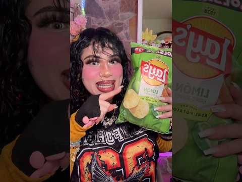 Rating Lays Chips w/ Valentina🔥🥵 #asmrtriggers #mukbang #asmr #shorts