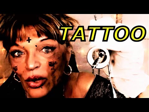 LE HAGO UN TATUAJE ESPECIAL A UN BELLO CLIENTE!~TATTOO ASMR~ RELAXING ROLEPLAY