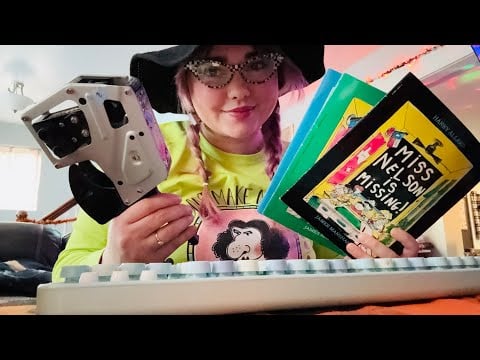 Librarian Roleplay 📚 Spooky Children’s Books & Miss Nelson Day! 