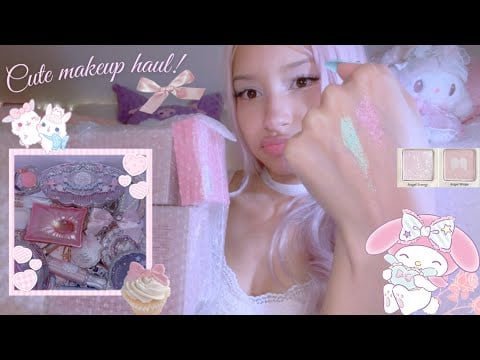 ASMR | Huge Makeup Haul ! ~ Tingly tapping & Whispering 🎀🧁