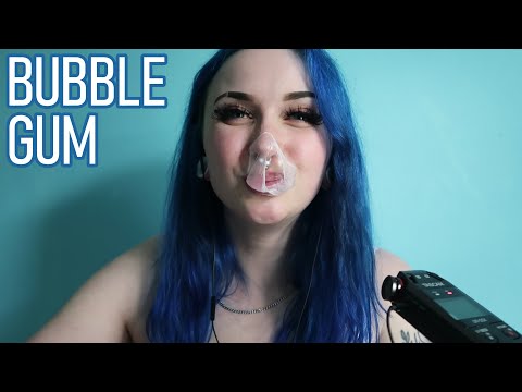 ASMR Bubblegum Chewing/Bubble Blowing, Writing & Phone Scrolling 📱♥