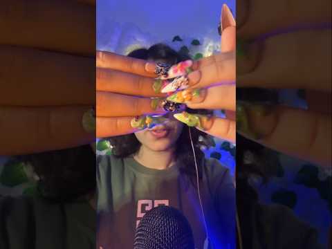 ASMR new triggers 😴 #asmr #visualtingle #sleepaid #mouthwhisper #relax #mouthsounds #oddlysatisfying