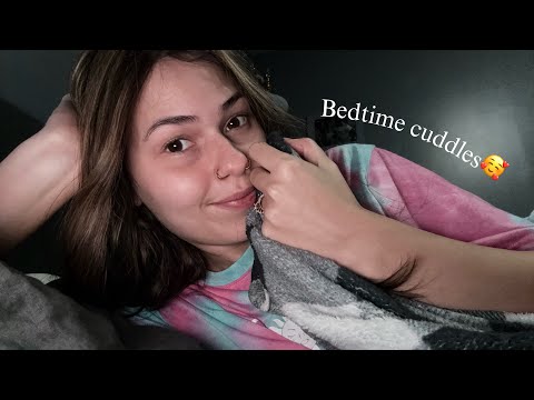 ASMR COZY CUDDLES WITH YOUR GIRLFRIEND🥰 (Roleplay)