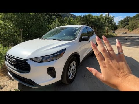 ASMR: Tapping & Scratching on my Ford Escape 🚙