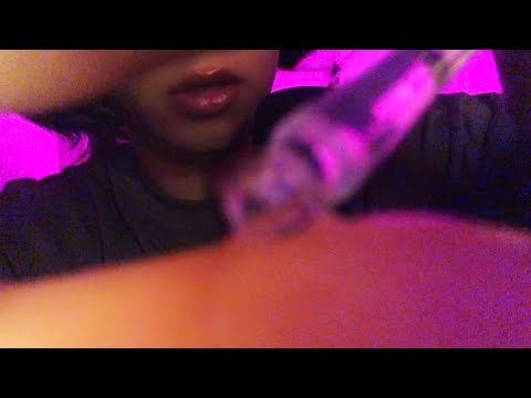 ASMR - examining your eyes (Mouth sound)