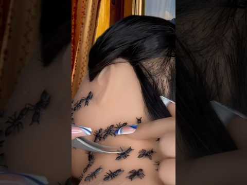 Neck scratching #asmr #shorts #visualtingle #satisfying #asmrtriggers #tingles