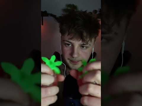 CHILL ASMR - blabla et triggers pour t'endormir