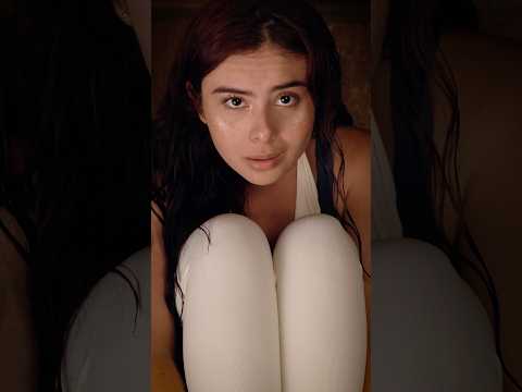 Tu vecina te pide ayuda 🥹 ASMR roleplay #vicoasmr #asmr #sleeping #asleep