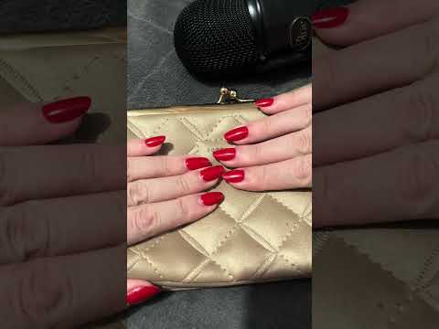Asmr tapping bag #asmr #asmrcaseirinho #relax #satisfyling