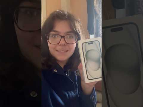 IPhone 15 unboxing