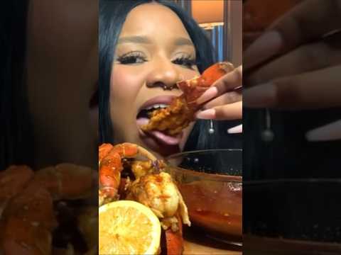Yes plz! #asmr #mukbang #foryou #youtubeshorts #eatingsounds
