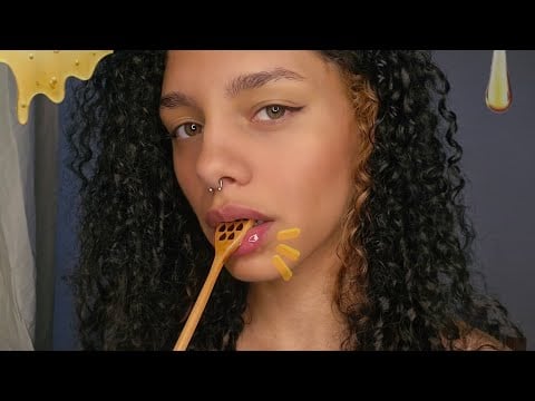 ASMR • Honey eating 🍯 | mouth sounds w a spoon 