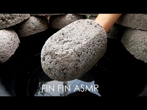 ASMR : Gritty Sacecoal Crumble in Water #373