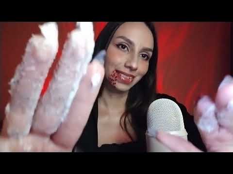 Vampira te hace el tratamiento de belleza | ASMR