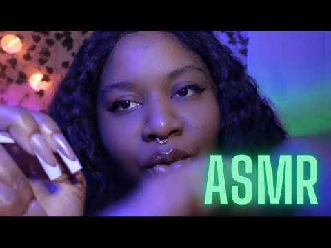 ASMR | spit painting you + wet mouth sounds 🎨 🖌️👩🏾‍🎨 (mouth sounds)