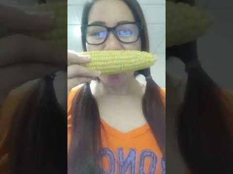 BOILED CORN #food #everyone #shortsfeed #mukbang #eating #eatingsounds #corn #asmr