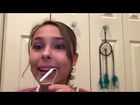 Asmr~ Eating my Halloween candy