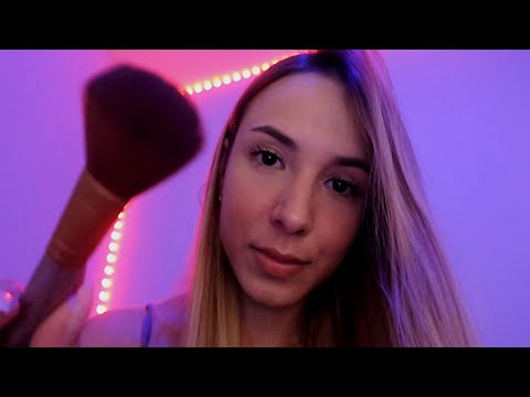 ASMR DELICADINHO - CARINHO NO SEU ROSTO (com músiquinha relaxante)