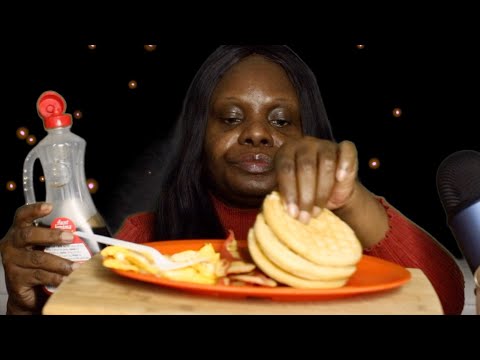 THERE SOME NOSEY PEOPLE IN THIS WORLD | WAFFLE EGG BACON ASMR EATING SOUNDS