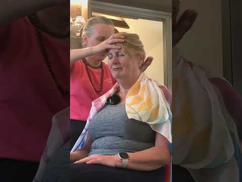 Professional Indian Head Massage To Treat Light Headedness | Unintentional ASMR Real Person