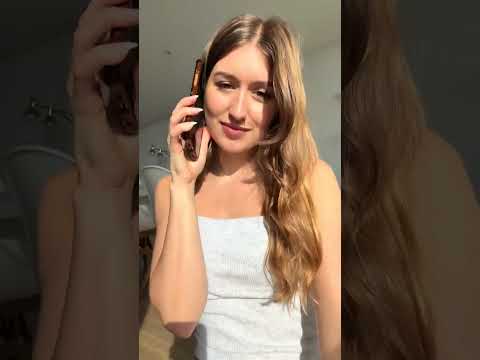 Just a quick call to tell you #iloveyou #asmr