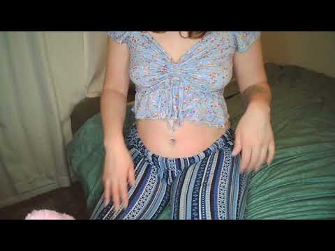 ASMR calming fabric stretching 😴 😌 