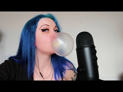 ASMR Chewing Gum & Trying To Blow Big Bubbles