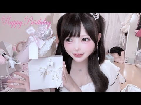 【囁き声ASMR】お誕生日👸🎀Dior開封動画