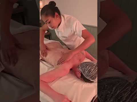 Lujosa EXFOLIACIÓN CORPORAL en Camboya 🇰🇭 #relax #corporal #exfoliacion #short