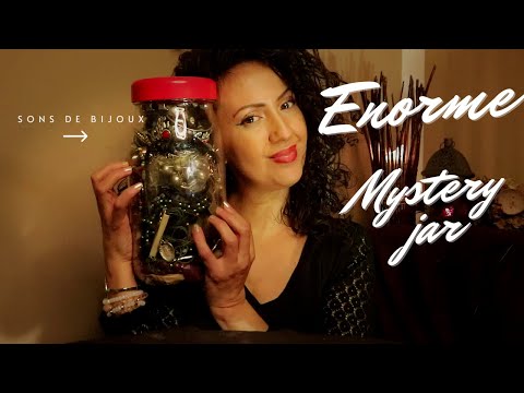 💤 💤ASMR - on découvre des BIJOUX MYSTERES  - chuchotement et son de bijoux