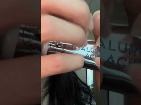 ASMR super fast and aggressive tapping 💙 (short version) #asmr #fastandaggressive #tapping