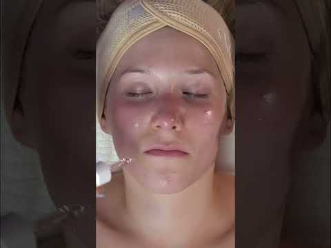 Spa Secret: Flowers & Candle Massage for Ultimate Relaxation! #shorts