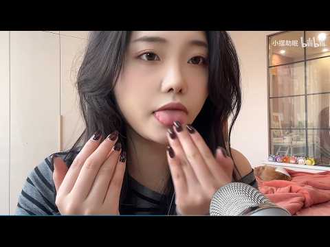 ASMR Apply saliva-based paint to your face if you don't have too much saliva.