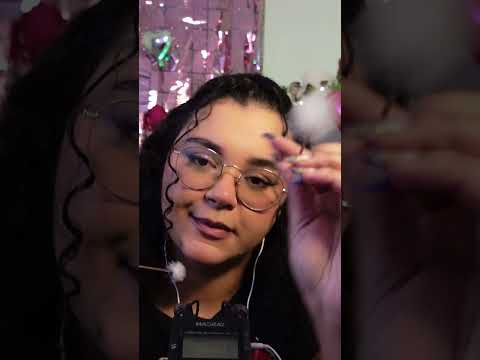 ASMR Pena nos seus ouvidos