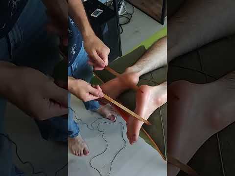 SOFT FOOT MASSAGE ASMR  A RELAXING EXPERIENCE #satisfying #relaxing #asmr #shorts #massage