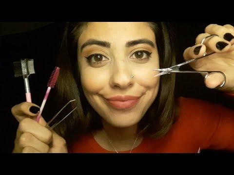 Türkçe ASMR| KAŞLARINI ALIYORUM ROLE PLAY #roleplay