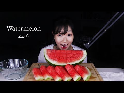 ASMR Juicy&Crunchy Watermelon 시원한 수박 eating sounds | MINEE EATS