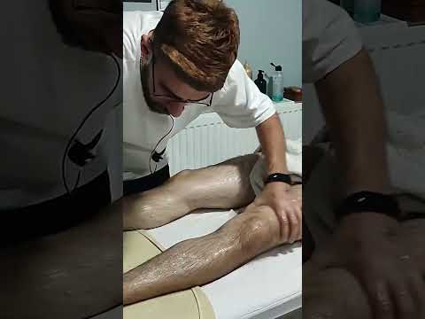 RELAXING MASSAGE FOR QUADRICEPS AFTER SPORTS #satisfying #relaxing #asmr #shorts #massage