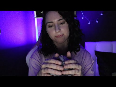 Christian ASMR-Proverbs Bible Reading (scalp massage & clicky whisper) 