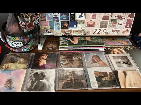 ASMR| Taylor Swift Merch Tapping/Scratching (no talking)