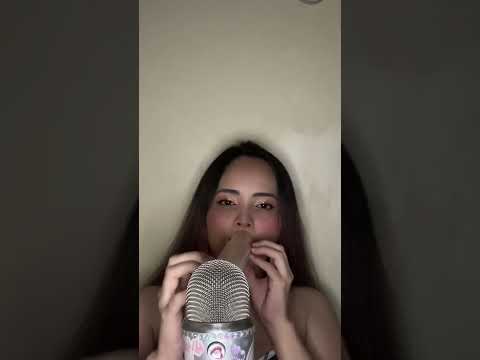 Asmr sons de boca no tubinho