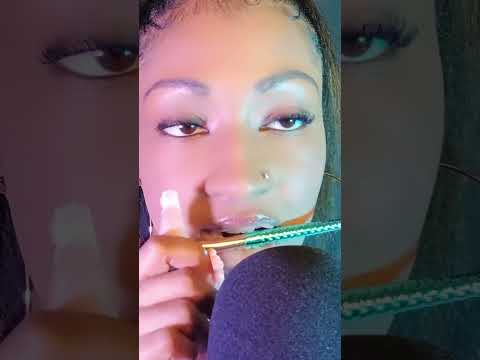 Relaxing Spoolie Make-Up Brush Mouth Sounds #asmr #shortsasmr #relaxingasmr #mouthsoundsasmr
