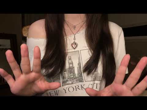 ASMR| Tu Compañera que Está Obsesionada Con el Zodiaco te Habla