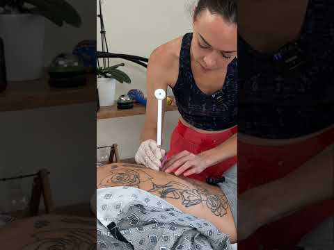 Asmr chiropractor #asmr #relax #asmrsounds #asmrvideo #tingles #satisfying #relaxing #sleep #peace