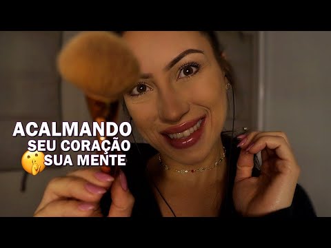 ASMR: CAMERA BRUSHING E UMA CONVERSA PARA ACALMAR SUA MENTE E SEU CORAÇÃO