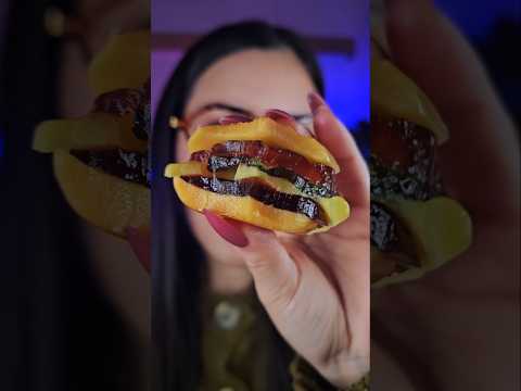 Hambúrguer de Fini😋 #asmr #mukbang #doces